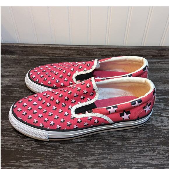 Converse Women's Pink/Navy/White Stars Print Slip on Shoe Size 9 - Picture 3 of 5